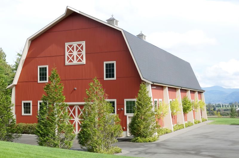 Barn Roof Construction in Maineville, OH